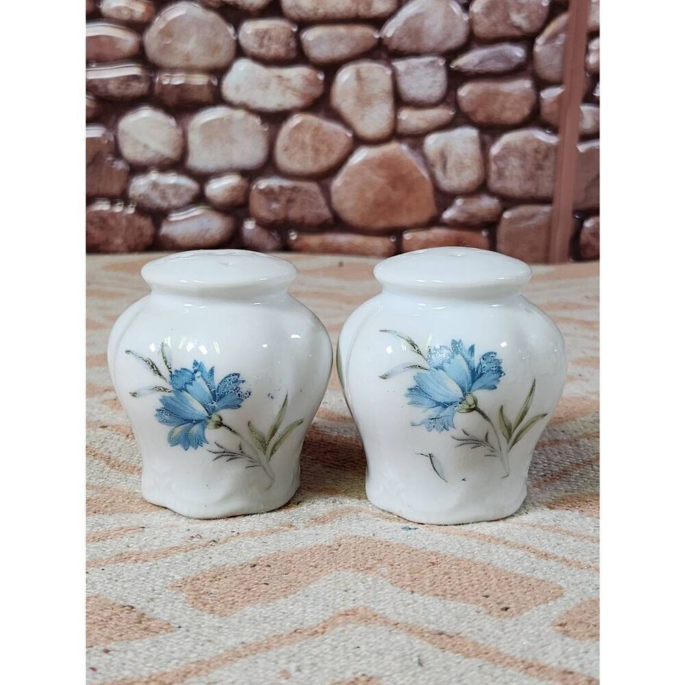 Vintage Inarco Japan Blue Ceramic Floral Salt Pepper Shakers